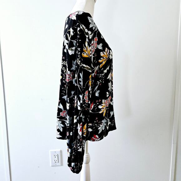 Simply Styled by Sears Size L Black Multi-Colored Long-Sleeved Leaf Floral Desig - Picture 13 of 16